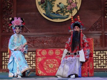 甘肃省京剧院演出经典传统戏,《坐宫》、《望儿楼》、《铡美案》